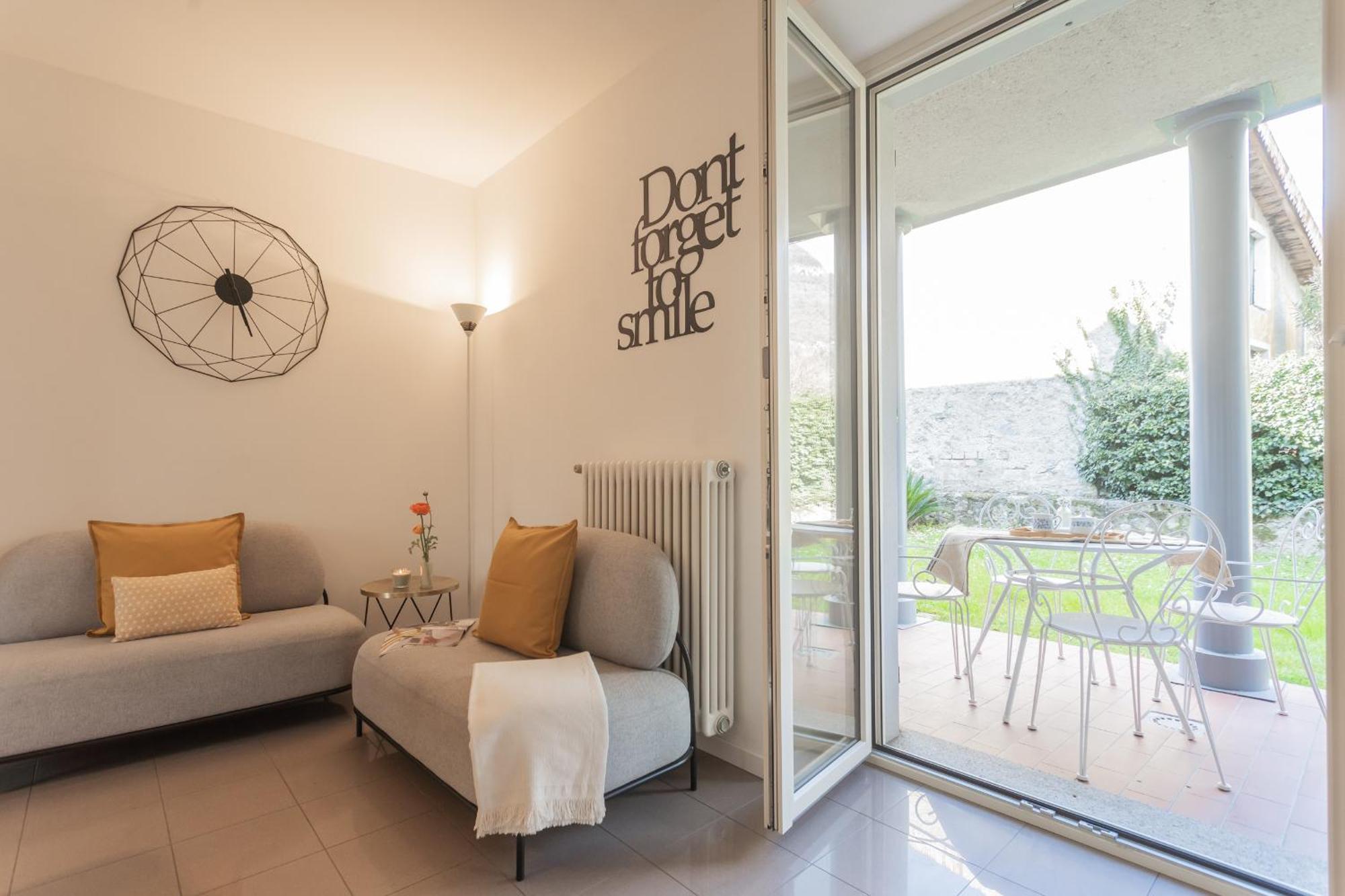 Ponente Balcony & Garden By Rent All Como Gravedona Exterior foto